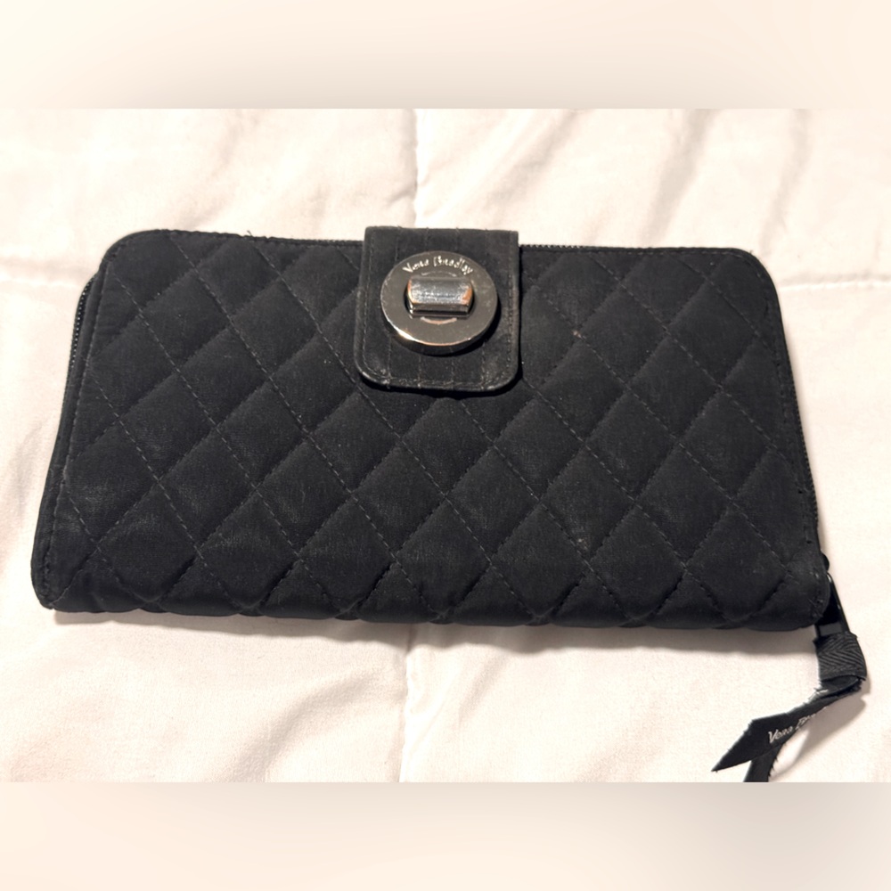 Vera Bradley RFID Turnlock Wallet